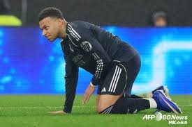 范戴克：赢球的感觉真好；我没有资格评判萨拉赫是否该道歉